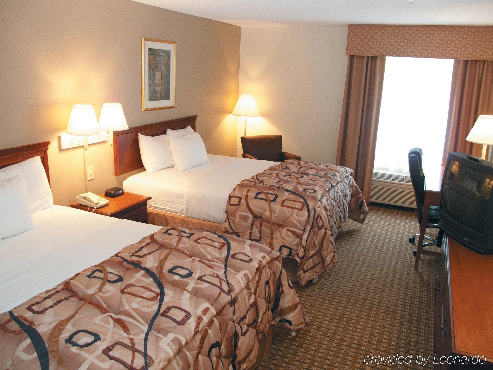 La Quinta By Wyndham Snellville - Stone Mountain Room photo